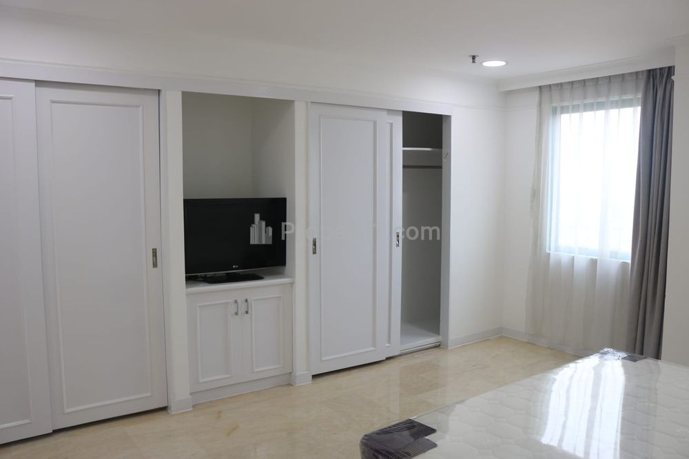Sewa Apartemen Golfhill Terrace Pondok Indah Jakarta Selatan - 3BR Full Furnished