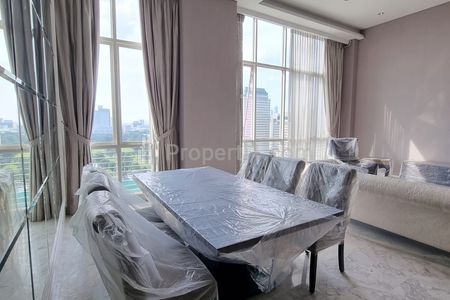 For Rent Apartment Senayan City Residence 3 BR Full Furnished