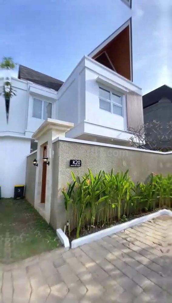 Disewakan Rumah K20 Villas Furnish dengan Private Pool Siap Huni di Ungasan Badung Bali