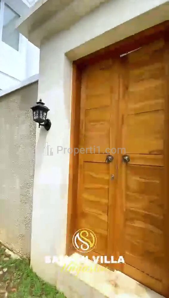 Disewakan Rumah Villa 2 Lantai 3 Kamar Tidur dengan Pool di Ungasan Badung Bali