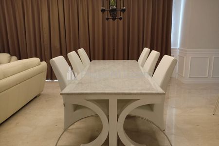 Sewa Apartemen The Grove Masterpiece Rasuna Type 3BR + 1 Full Furnished