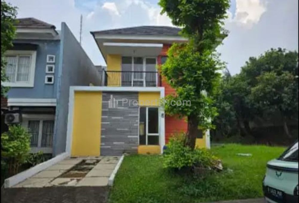 Disewakan Rumah Minimalis di Kota Wisata Cibubur Bogor, Posisi Hook Siap Huni