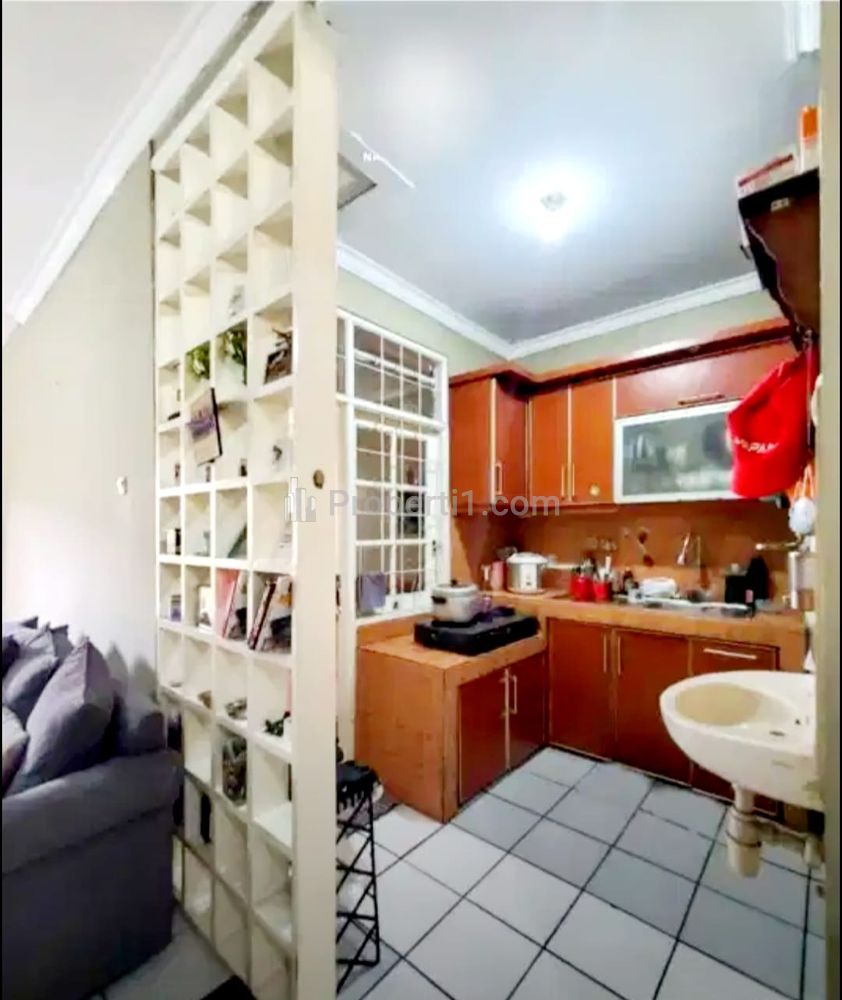 Jual Rumah di Komplek BSD Jalan Kalimantan Tangerang Selatan