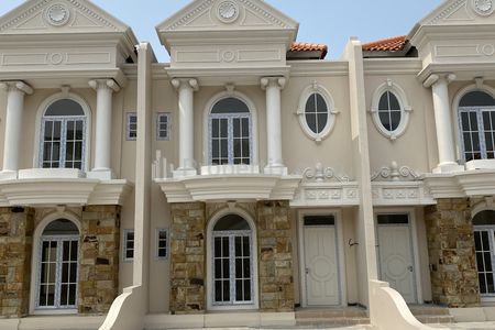 Dijual Rumah 2 Lantai 6x18 Luxury Siap Huni di Kalideres Jakarta Barat