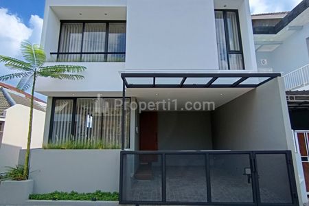 Dijual Rumah Baru Modern Full Furnish di Sukoharjo Jl. Kaliurang Km 12 Sleman Yogyakarta