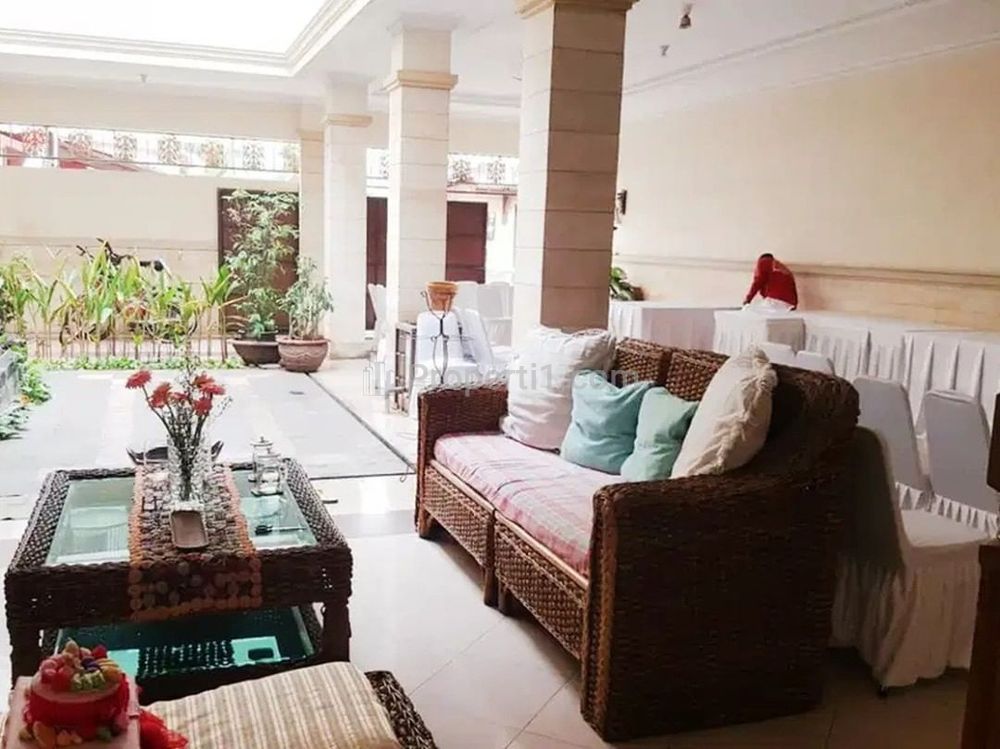 Jual Rumah Jakarta Selatan di Tebet Dalam Bagus dan Mewah