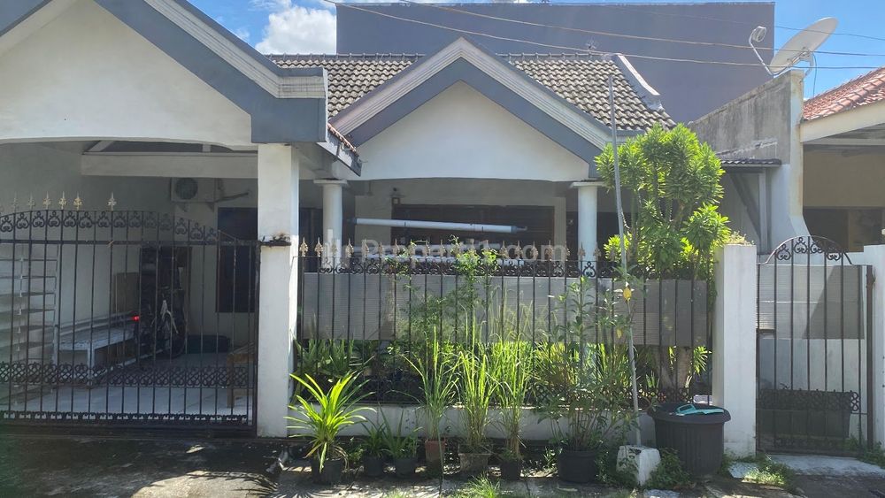 Rumah Dijual di Ketintang Madya Jambangan Surabaya Murah Siap Huni Cocok untuk Usaha Kos