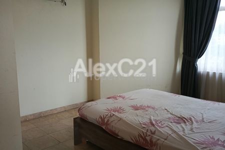 Dijual Apartment Parama Bedrooms 3+1 BR Semi Furnished di Cilandak Barat, Cilandak, Jakarta Selatan