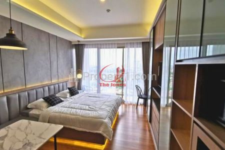 Sewa Apartemen Sudirman Hill Residences Type Studio Full Furnished, Dekat Rumah Sakit Mintohardjo dan Bendungan Hilir