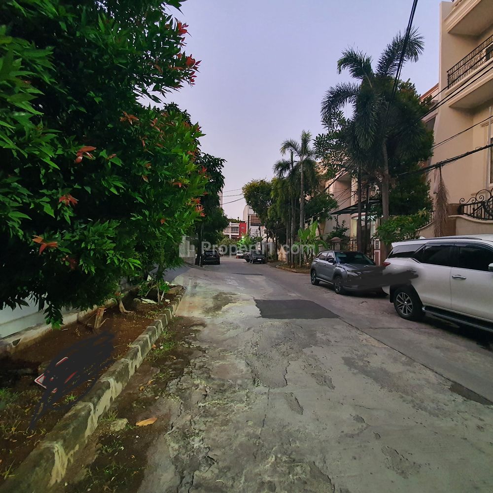 Dijual Tanah MURAH di Pluit, Jakarta Utara