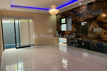 Disewakan Rumah Mewah Private Pool di Kemang Jakarta Selatan Harga Good Deal