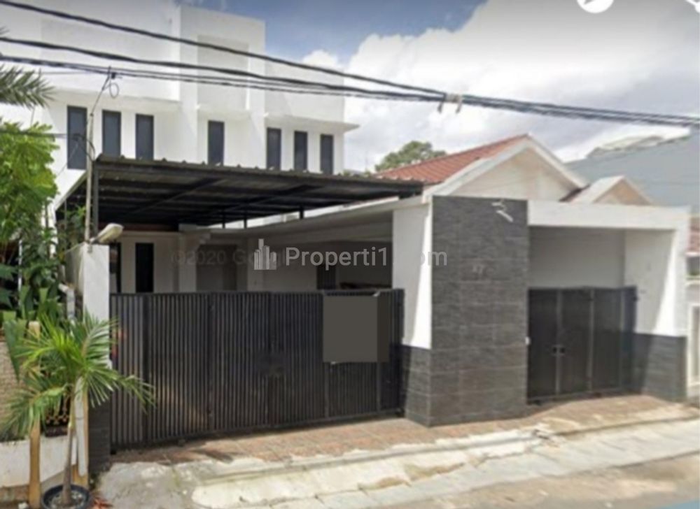 Dijual Rumah Siap Huni Lokasi Strategis di Kebayoran Lama Jaksel
