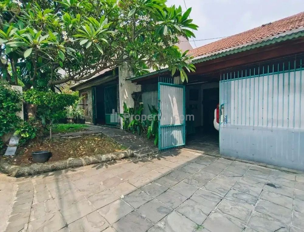 Jual Rumah Lama Bagus di Kebayoran Lama Utara Jaksel