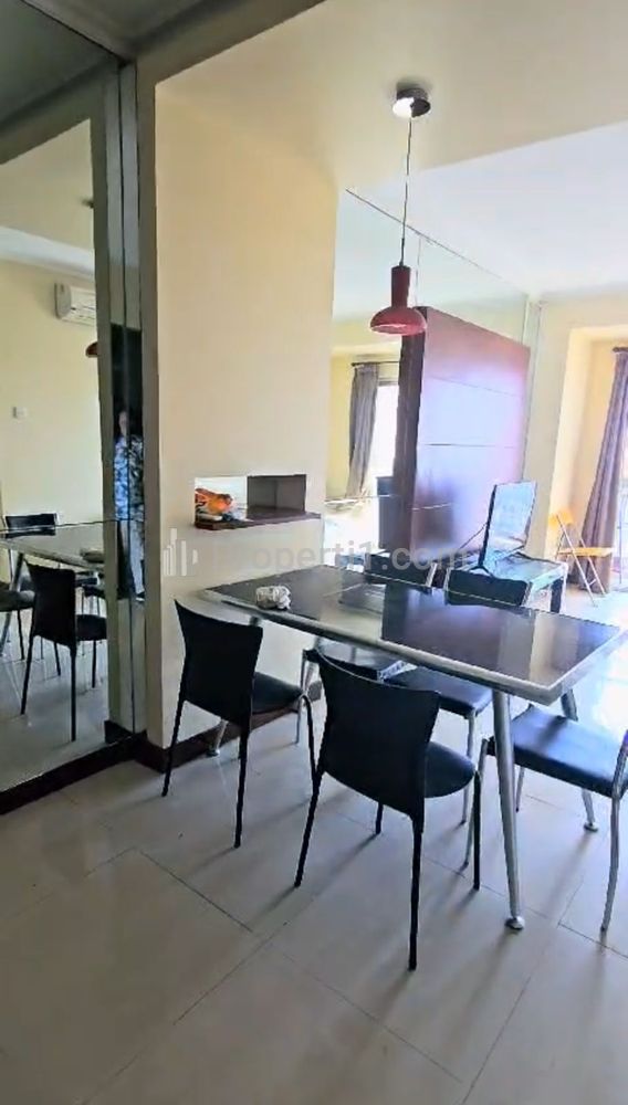 Sewa Apartemen Cosmo Residence Tipe 3+1 Bedroom Full Furnished - Strategic Location in Central Jakarta