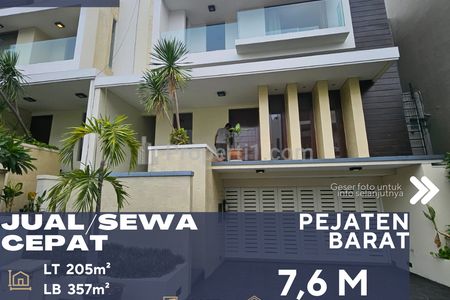 Dijual / Disewakan Rumah Townhouse Semi Furnished di Daerah Pejaten Barat Jakarta Selatan