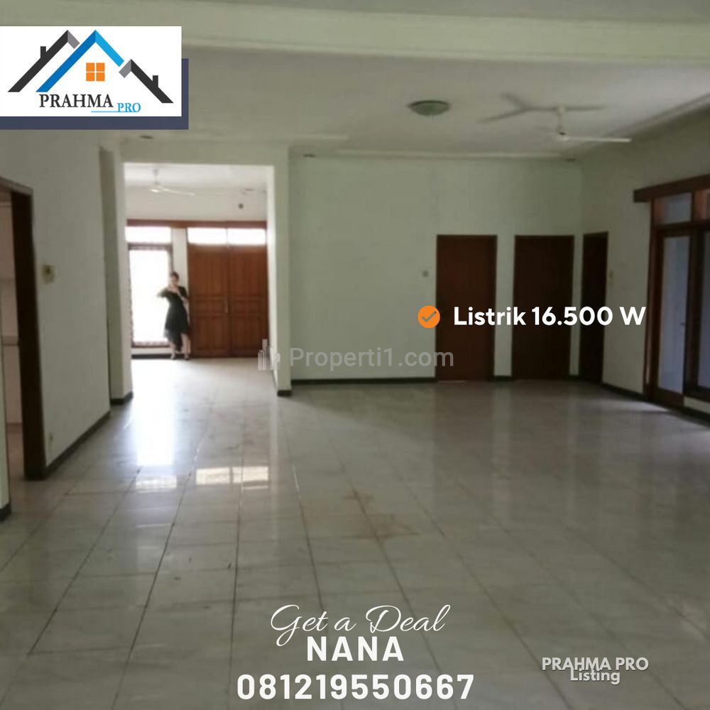 Dijual Rumah Lokasi Strategis Bebas Banjir di Daerah Kemang Jakarta Selatan