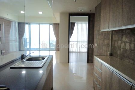 Dijual Apartemen di Kemang Village 3 BR Semi Furnished Tower Cosmo Mid Floor