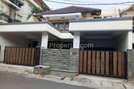 Jual Rumah Mewah Minimalis di Jalan Dwijaya Kebayoran Baru Jakarta Selatan