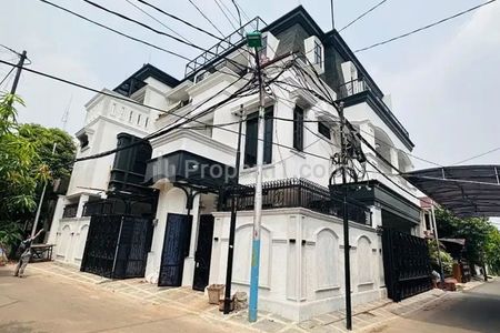 Jual Rumah Mewah Baru di Pondok Kelapa Jakarta Timur