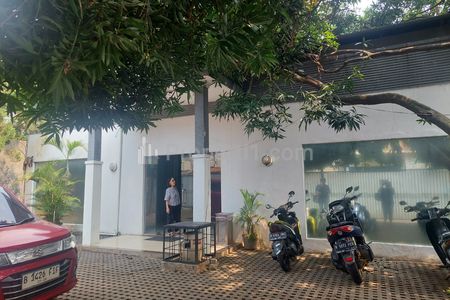 Dijual Rumah Kantor di Jalan Mampang Prapatan Kota Jakarta Selatan