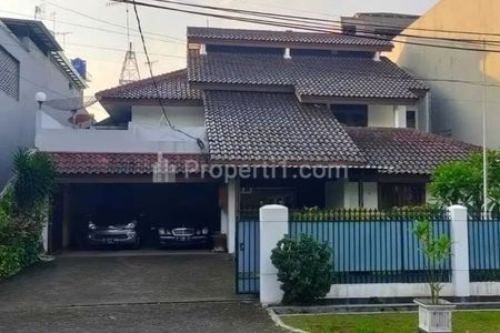 Jual Rumah Lama Sangat Bagus di Cikatomas Kota Jakarta Selatan