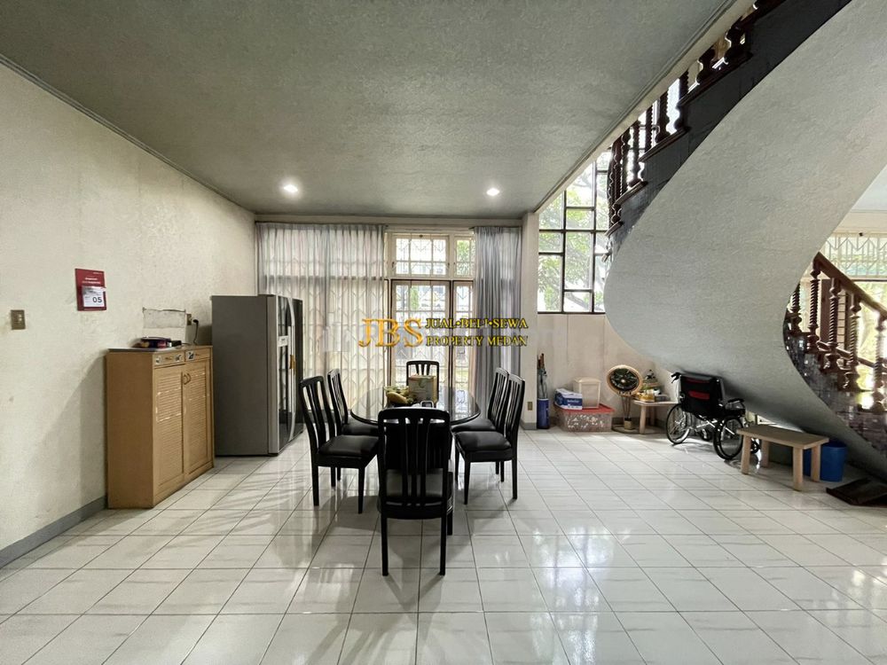 Jual Rumah Hook Siap Huni di Jalan Labu (Daerah Jl. Gajah Mada) - Medan