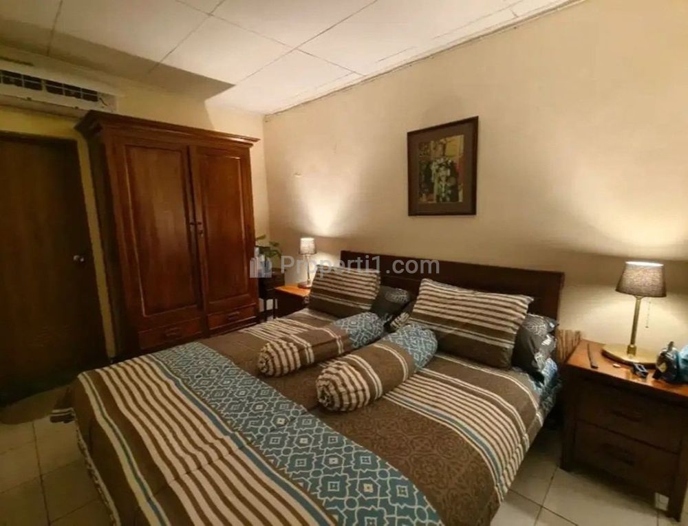 Jual Rumah Lama Bagus di Kebayoran Lama Utara Jaksel