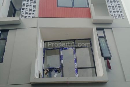 Dijual Rumah di Komplek Barkah Residence Jalan Bali Matraman, Manggarai, Tebet, Jakarta Selatan