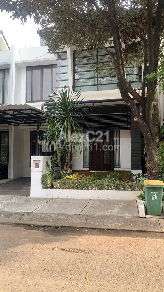 Rumah Dijual Cepat di Emerald Residance Bintaro Jaya Sektor 9, Parigi, Pondok Aren, Tangerang Selatan