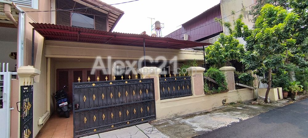 Dijual Rumah Cantik di Bawah Pasaran 2 Lantai di Cempaka Putih Timur, Cempaka Putih, Jakarta Pusat