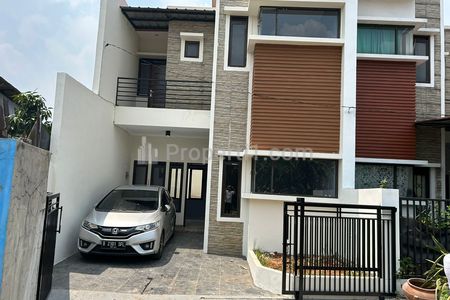 Dijual Rumah strategis langsung pemilik di Jl.Jatimakmur Jatiasih Bekasi