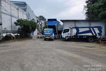 Dijual Tempat Usaha Beserta Alat Pemecah Batu Split Lokasi Raya Junrejo Batu Malang