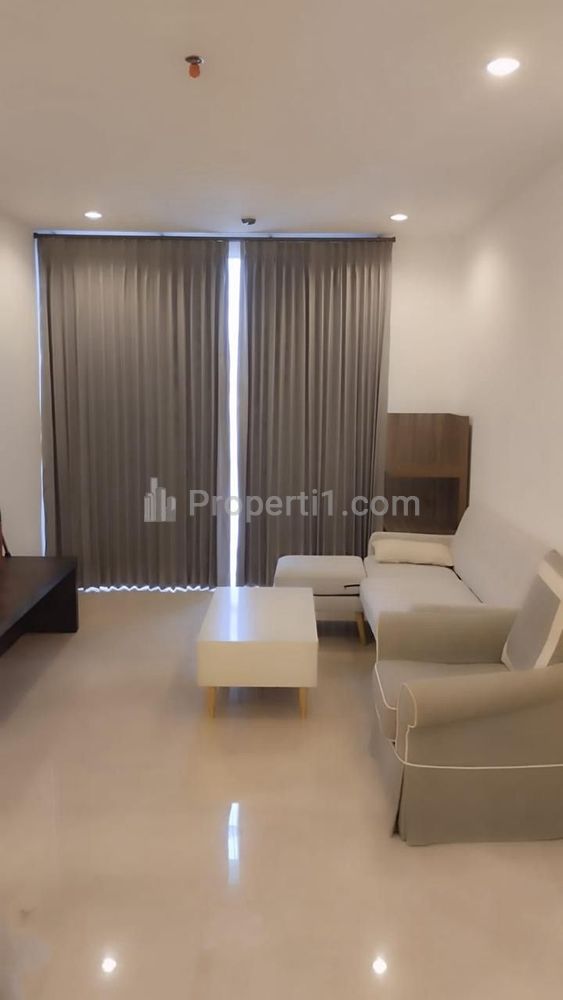 Dijual Apartemen Cantik di Izzara di Cilandak Timur Kec. Cilandak, Kota Jakarta Selatan - 2 BR Fully Furnished