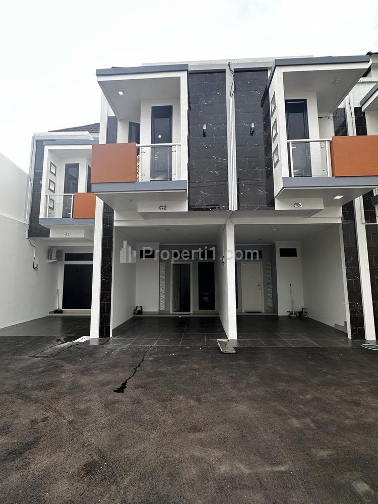 Dijual Rumah Baru Dalam Komplek di Rawamangun Jakarta Timur