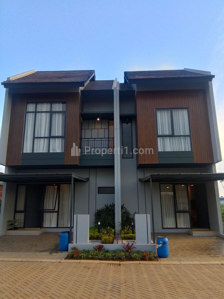Dijual Rumah 2 Lantai Tipe Parya 2 Kamar Tidur di Sentul Jawa Barat