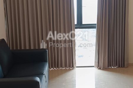 Dijual Apartemen Izzara di Jalan TB Simatupang, Cilandak, Jakarta Selatan - 2 BR Semi Furnished