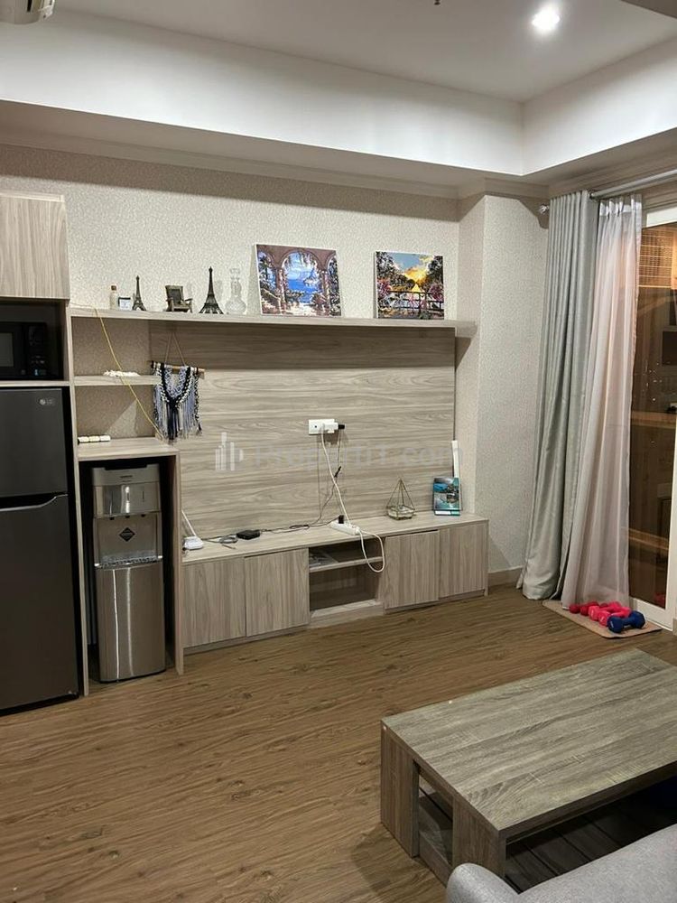 For Rent Apartment Menteng Park Cikini Tower Sapphire (Combination Unit) - 2 Bedroom Fully Furnished & Good Unit