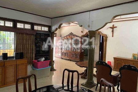 Dijual Rumah di Bintaro, Pesanggrahan, Jakarta Selatan