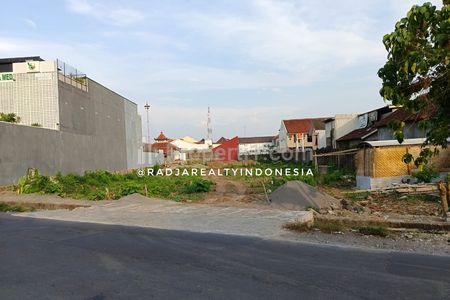 Dijual Tanah Super Strategis Pinggir Jalan Raya Condongcatur Sleman Yogyakarta