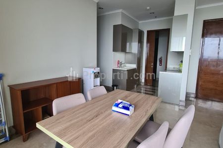 Sewa Apartemen District 8 Tipe 2+1BR 153m2 Full Furnished READY