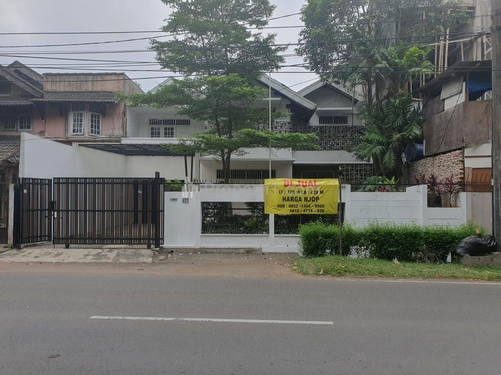 Dijual Rumah Second Lokasi Strategis di Bintaro Utara, Jakarta Selatan