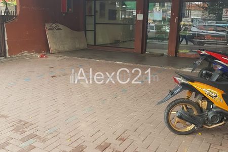 Dijual Ruko 2 lantai di Tegal Parang, Mampang Prapatan, Jakarta Selatan