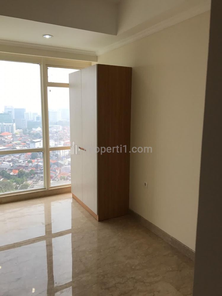 Jual Apartemen Mewah Menteng Park di Jakarta Pusat – Studio Furnished 28m2 Sudah AJB