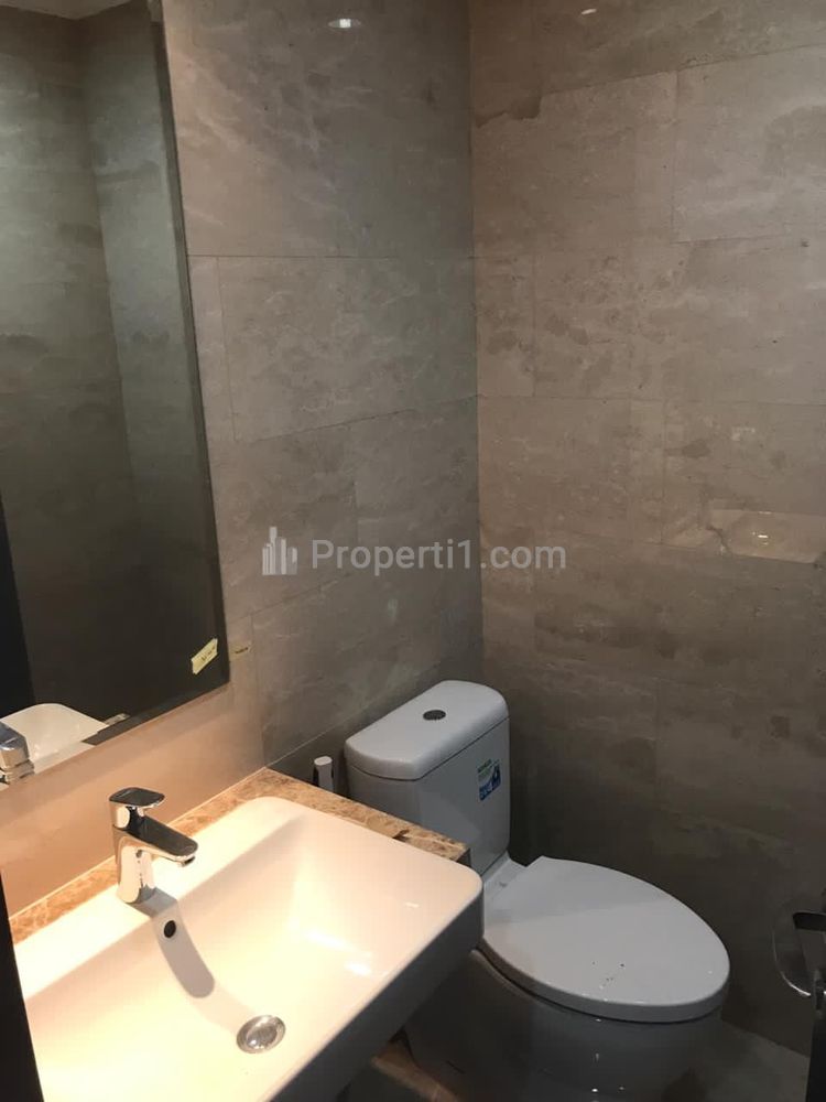 Jual Apartemen Mewah Menteng Park di Jakarta Pusat – Studio Furnished 28m2 Sudah AJB