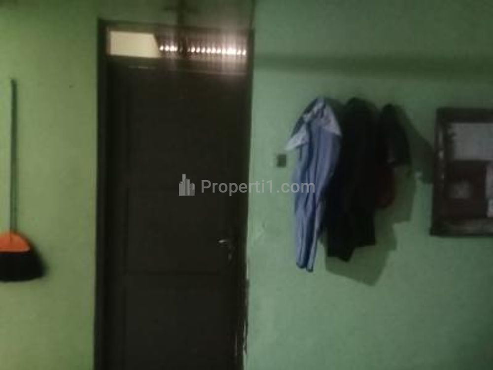 Jual Cepat Rumah Karanggawang dekat Pasar Kapling Kedungmundu Tembalang Semarang