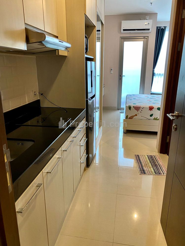 Sewa Apartemen Ciputra World 2 Jakarta Selatan – The Newton Tower Studio Furnished 25m2 Luxurious Pet Friendly