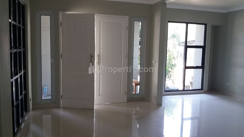 Dijual Rumah De Latinos Cluster De Rio BSD Tangerang Selatan