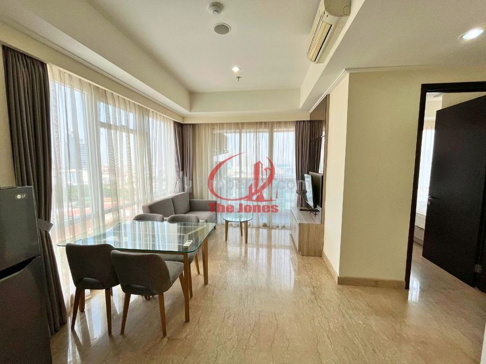 Sewa Apartemen Menteng Park Tower Emerald (Private Lift) - 2 Bedroom Full Furnished, Dekat TIM, RSCM, Bunda Hospital, dan Kampus UI Salemba