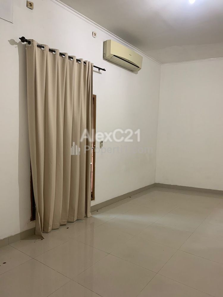Dijual Rumah di Pejaten Barat, Pasar Minggu, Jakarta Selatan