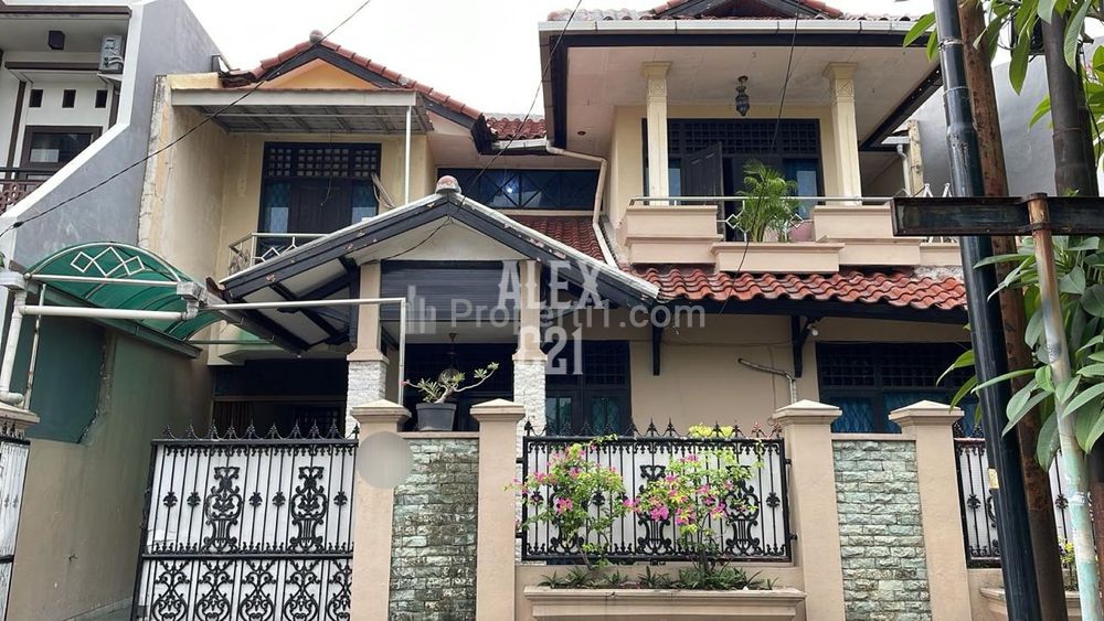 Jual Rumah 2 Lantai dalam Komplek di Pondok Kopi, Duren Sawit, Jakarta Timur